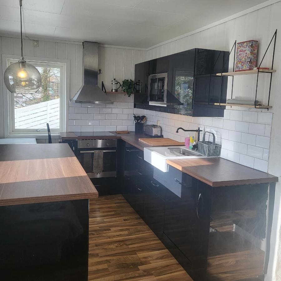 Cute Apartment By The Ocean Foldnes エクステリア 写真