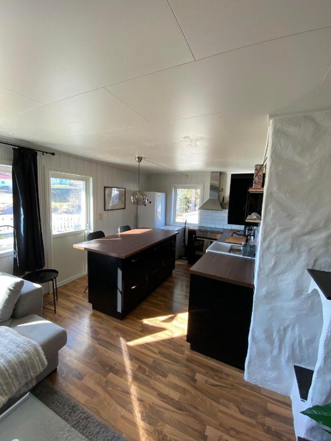 Cute Apartment By The Ocean Foldnes エクステリア 写真